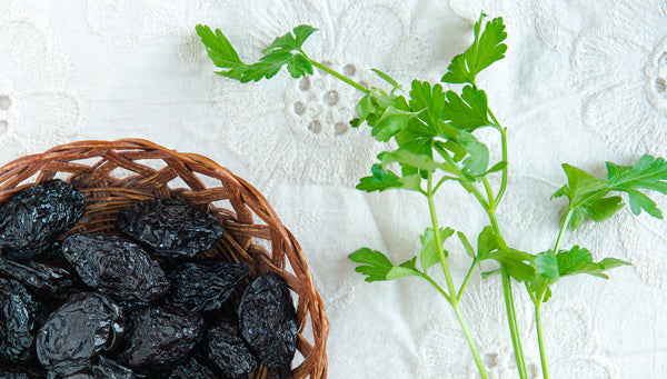 Recipe: Homemade Prunes from your Raw Rutes Dehydrator