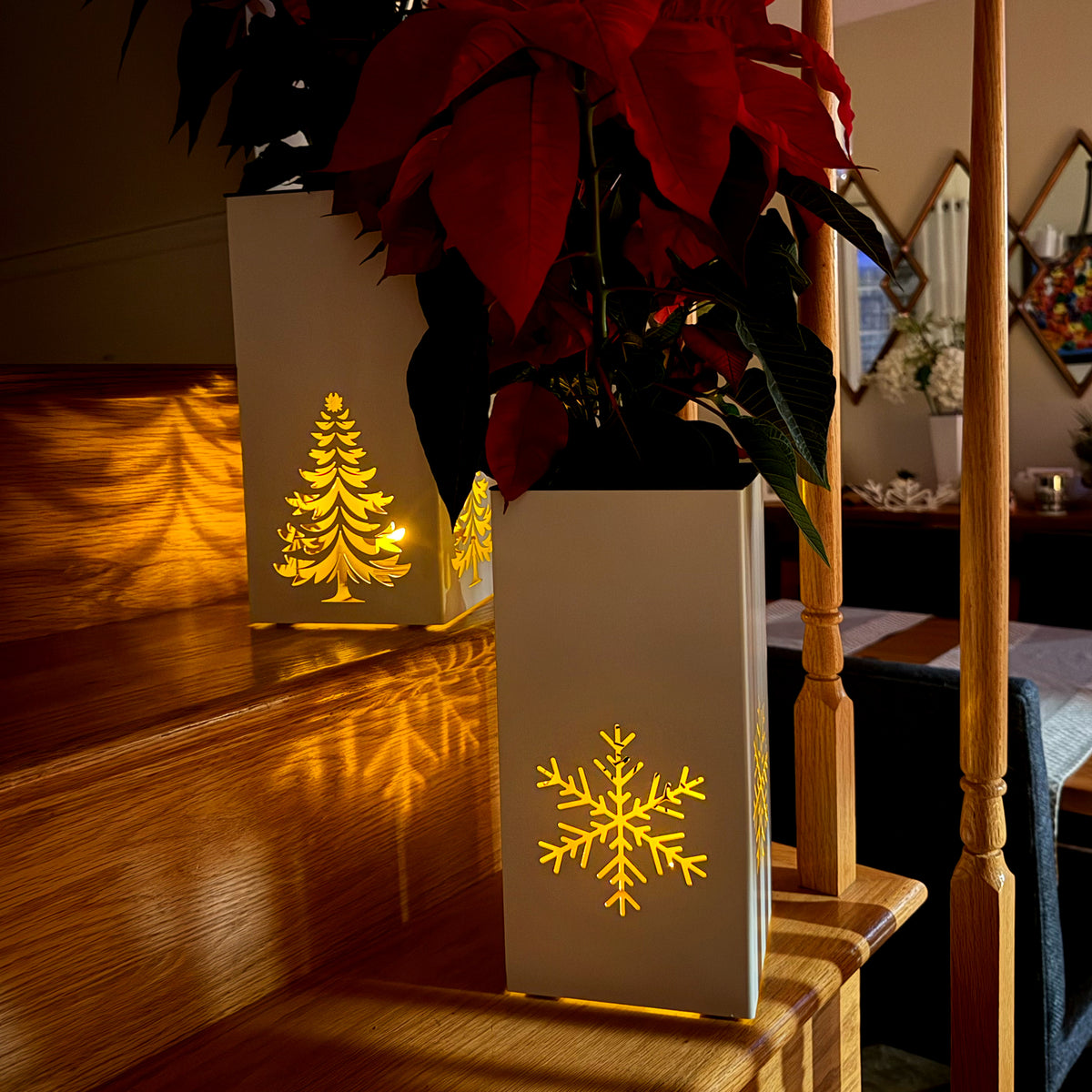 Christmas Decor - Centerpiece - Poinsettia Christmas Planter