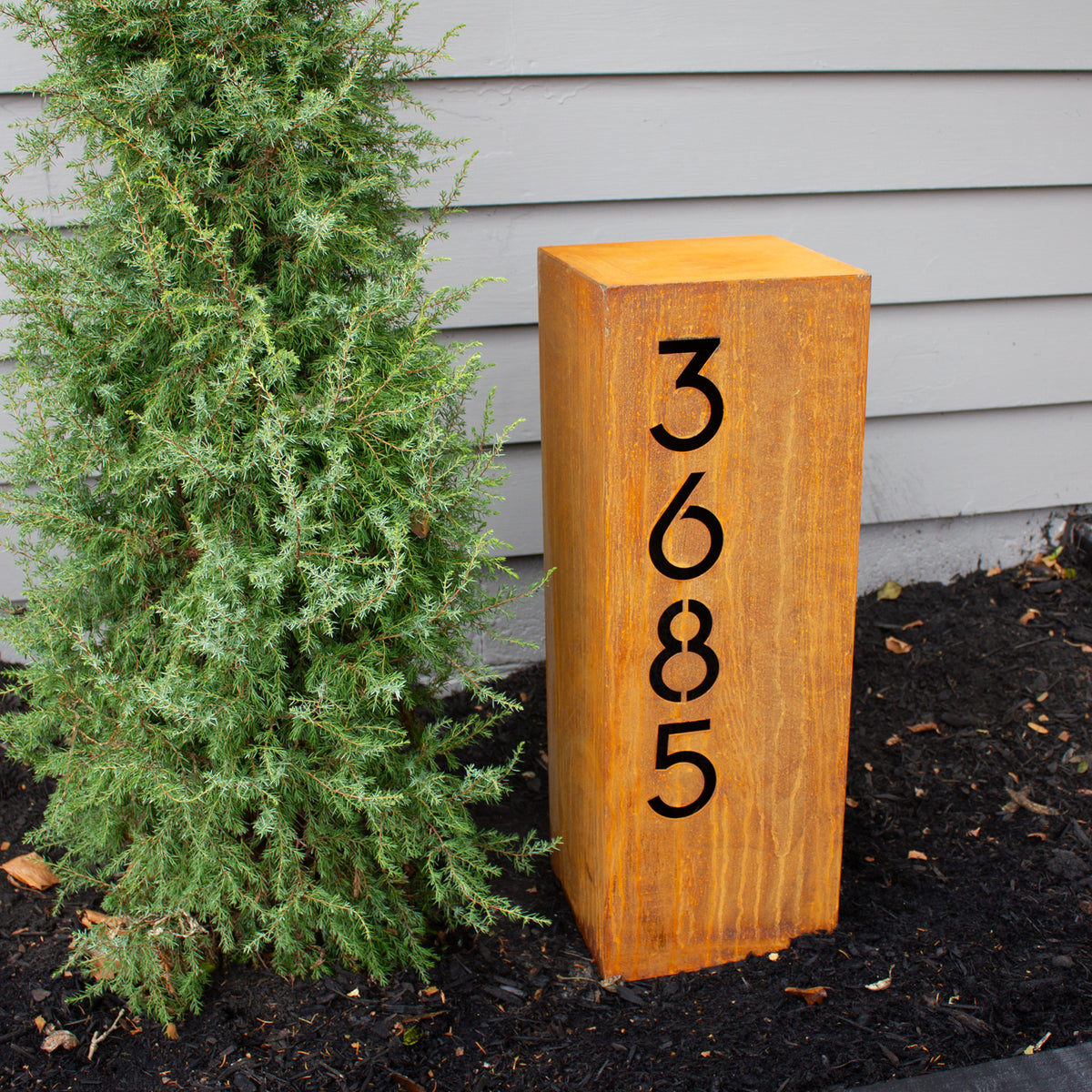 Rusted Metal Address Column : Wide Modern Address Column with Solar Light