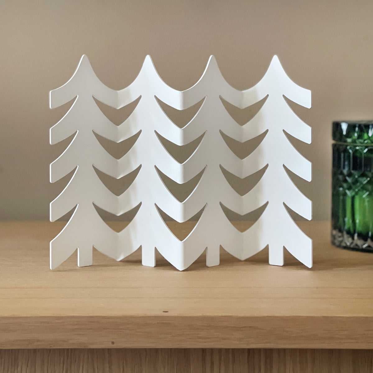 Forever Folded Christmas Tree – Metal Paper Garland Style Mantel Decor