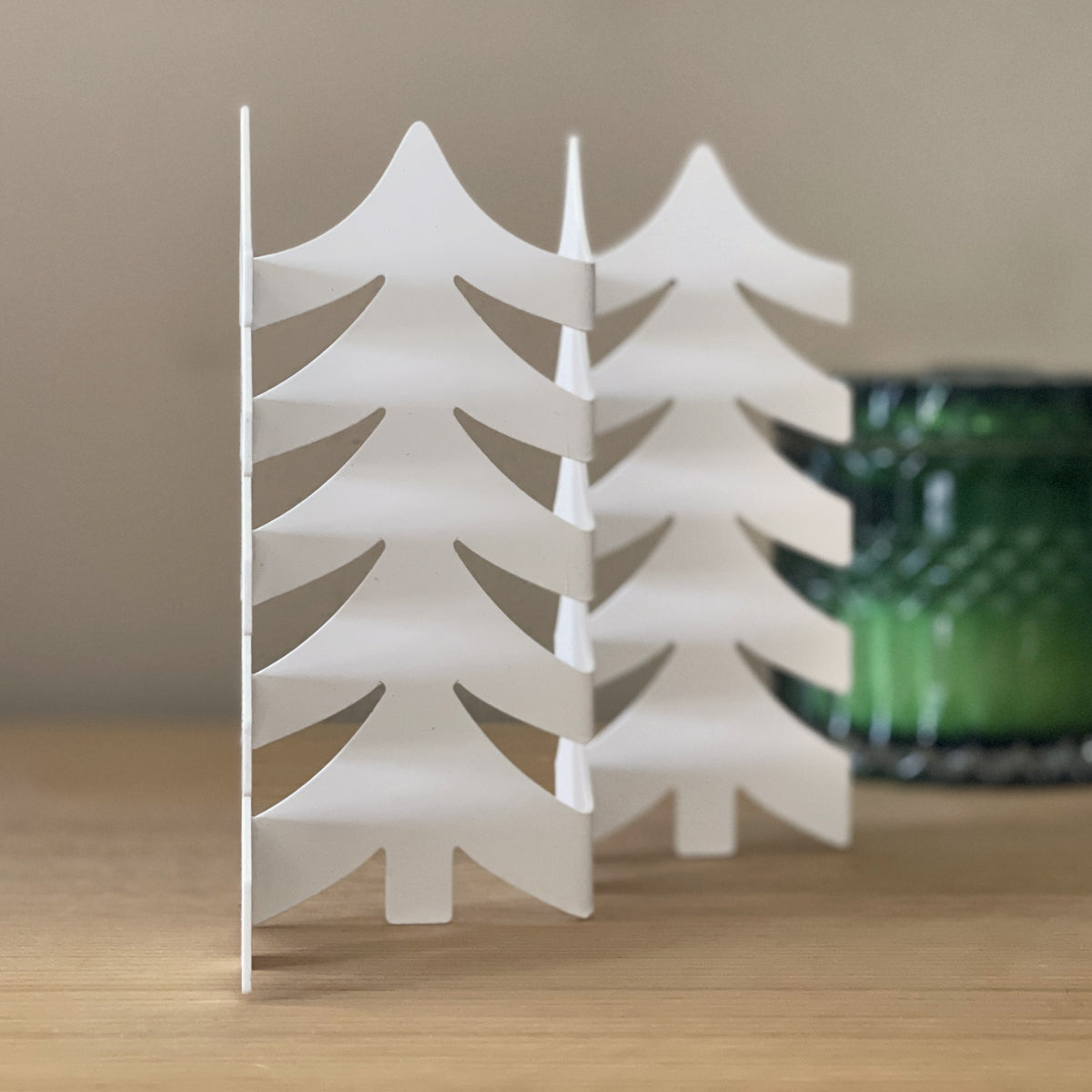 Forever Folded Christmas Tree – Metal Paper Garland Style Mantel Decor