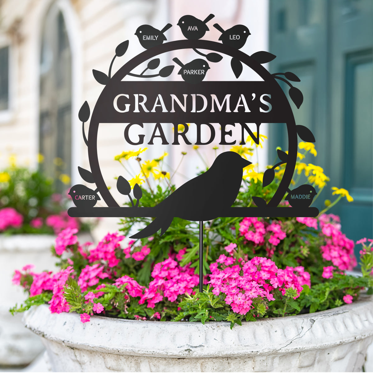 Personalized Metal Garden Stake - Mama&#39;s Birds