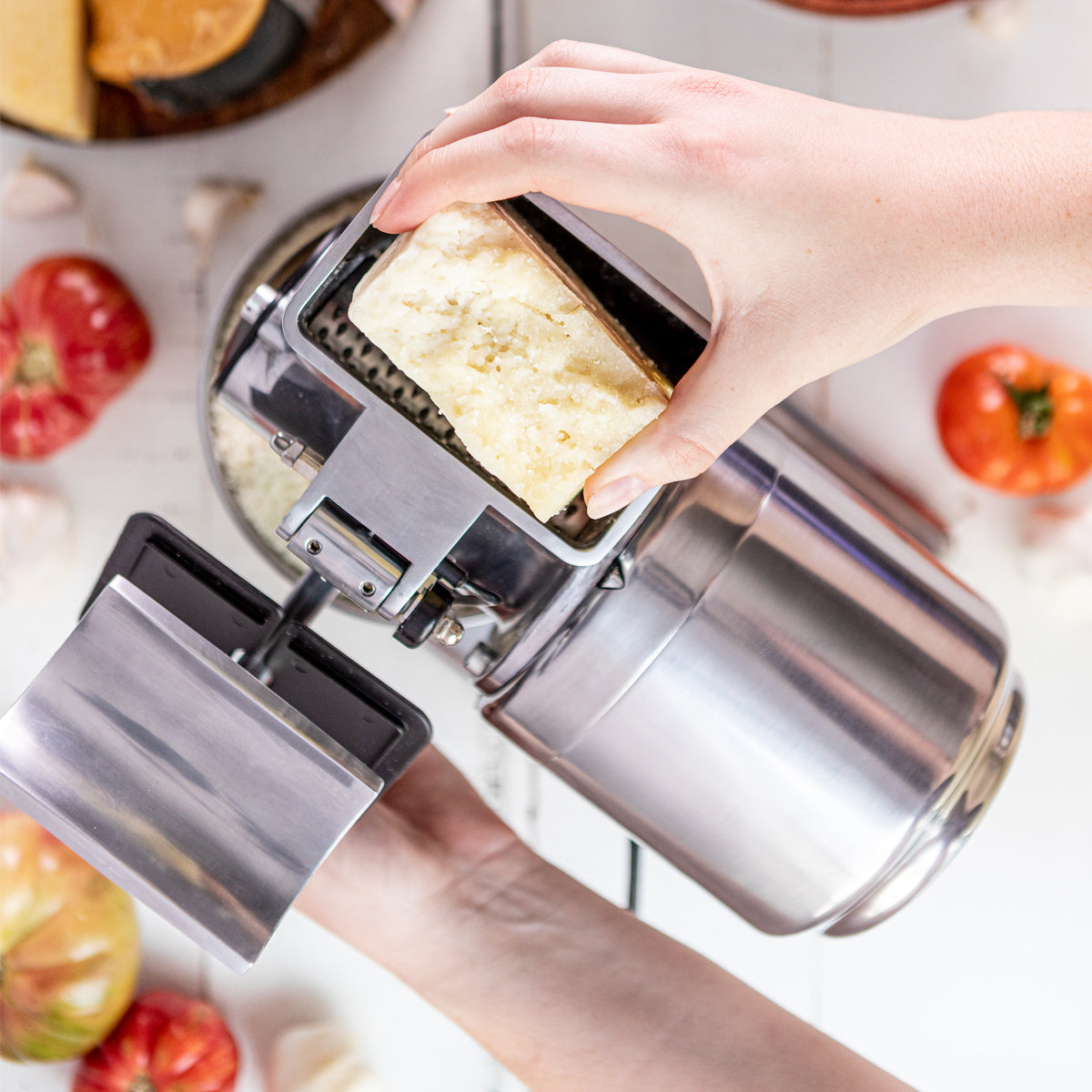 TRE SPADE electric parmesan grater from Italy